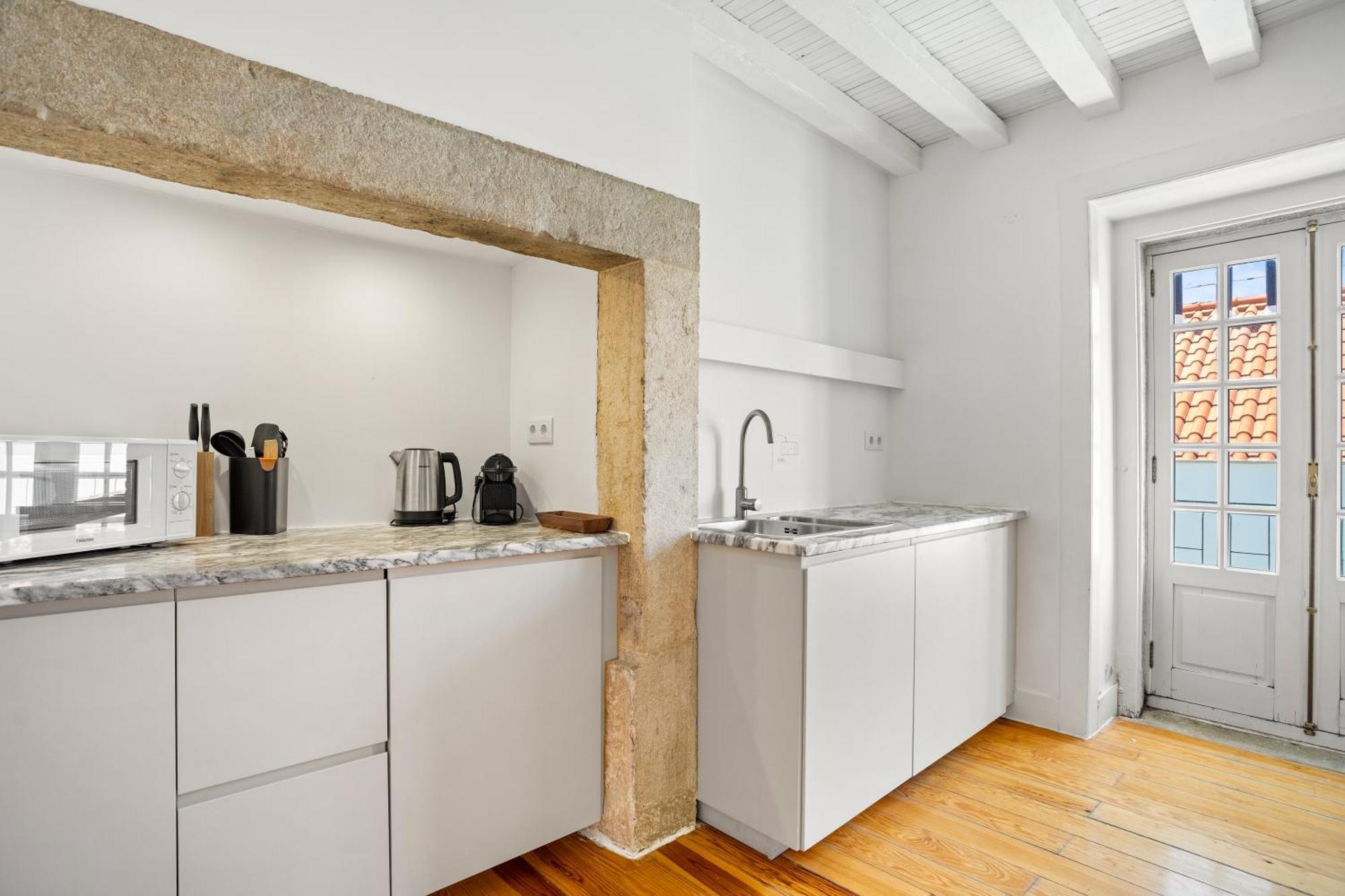 Apartment Spacious & Luxurious Penthouse In The Heart Of *